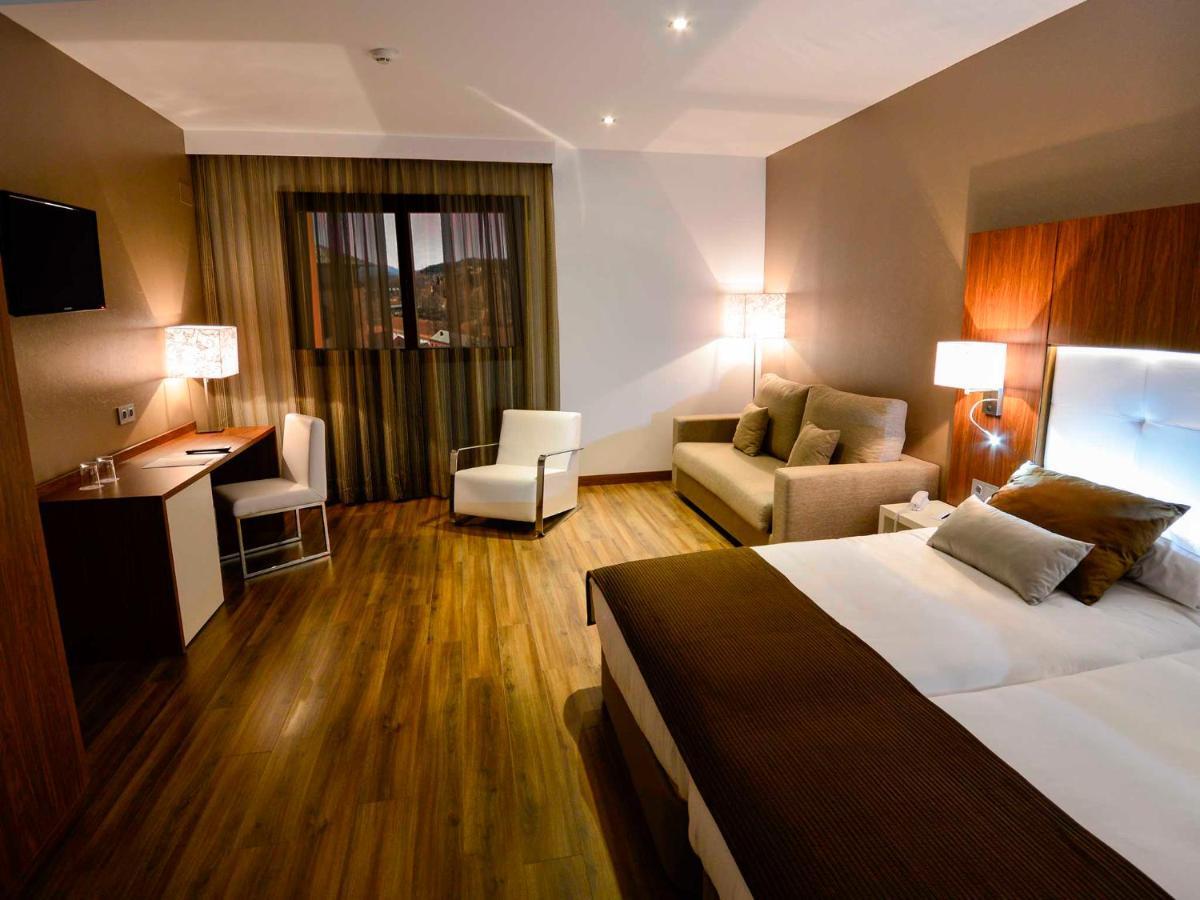 Gran Hotel Botanicos Теруэль Экстерьер фото